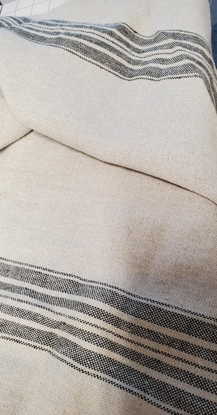 Roman Shade #097 (French "Grain Sack" Relaxed, Lined)