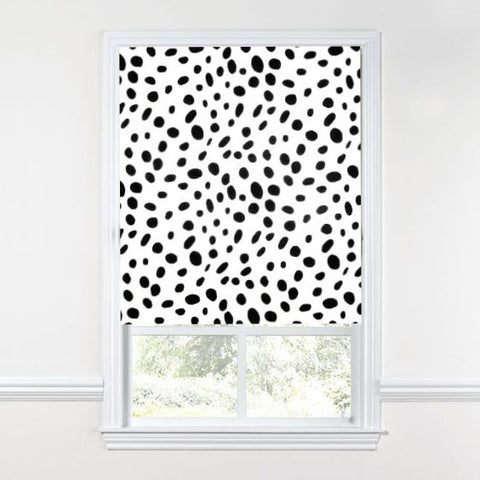 Roman Shade #373 (Black Dot)