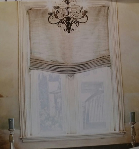 Relaxed Roman  #601 in Exquisite Silk