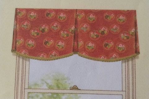 #237 Simple Scalloped Valance