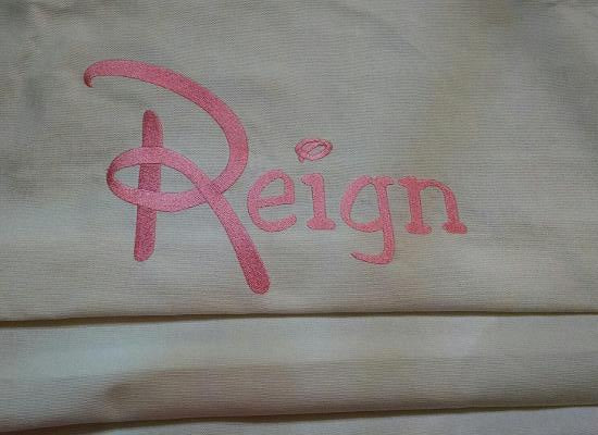 Info #138 Simply Monogrammed Roman